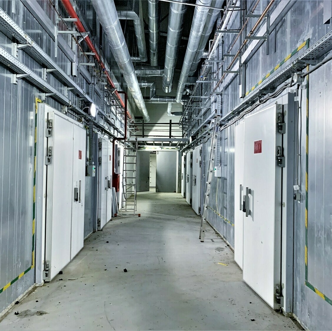 холодильные двери для складов